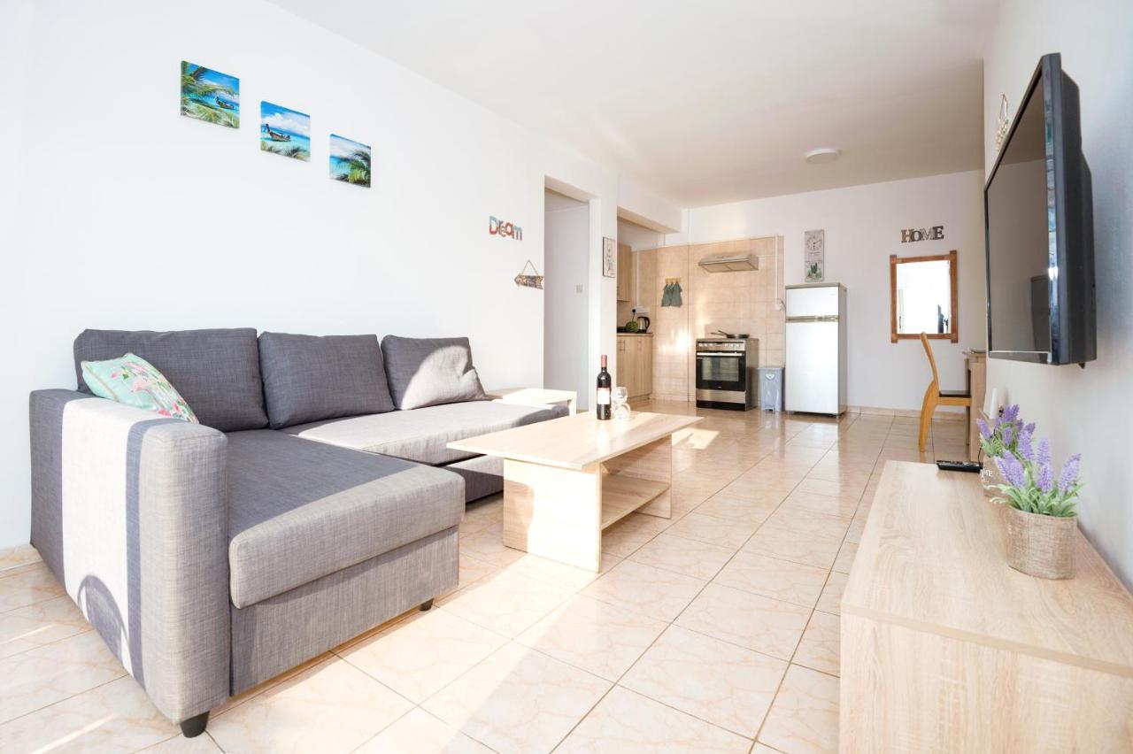 Mynapa Apartments Ayia Napa Ngoại thất bức ảnh